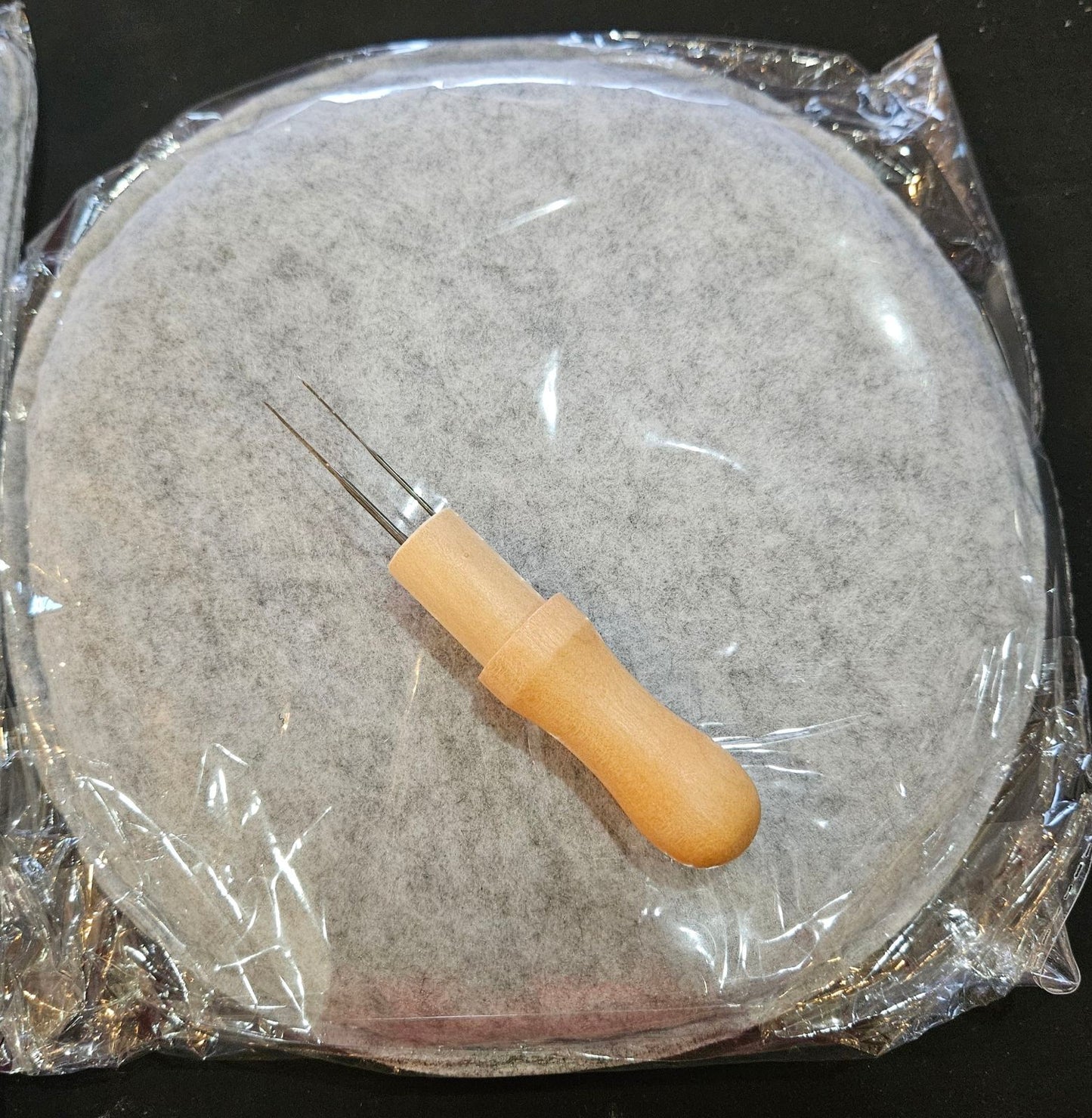 Round Felting Kit