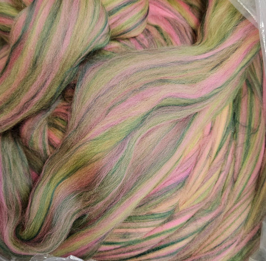 Tri-color Icelandic  - Sold by the ounce