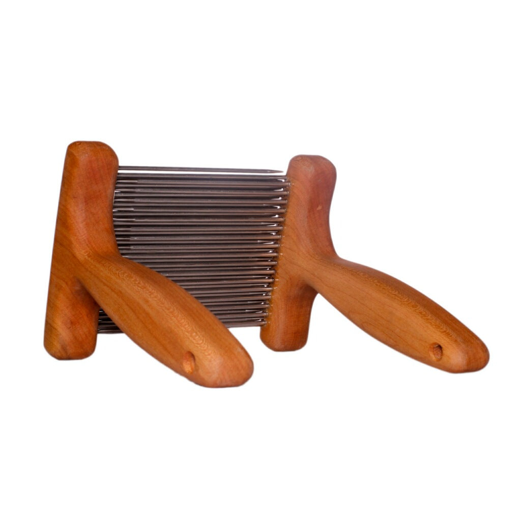 Five Good Reasons to Buy and Use Mini Wool Combs