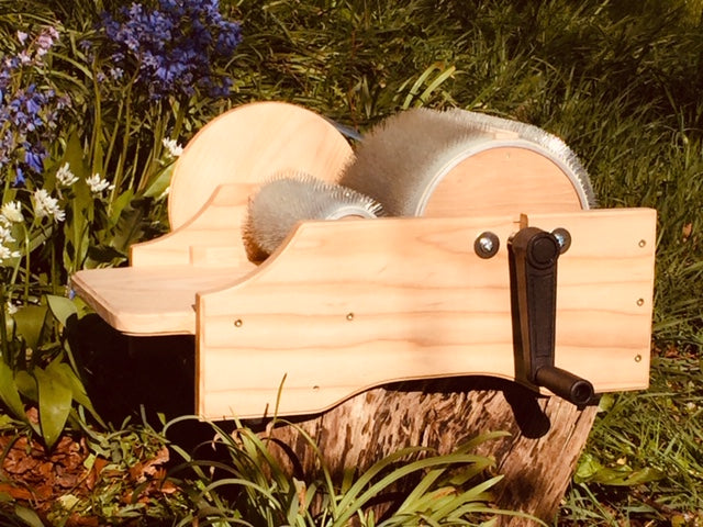 UK Classic Drum Carder – Susan's Fiber Shop